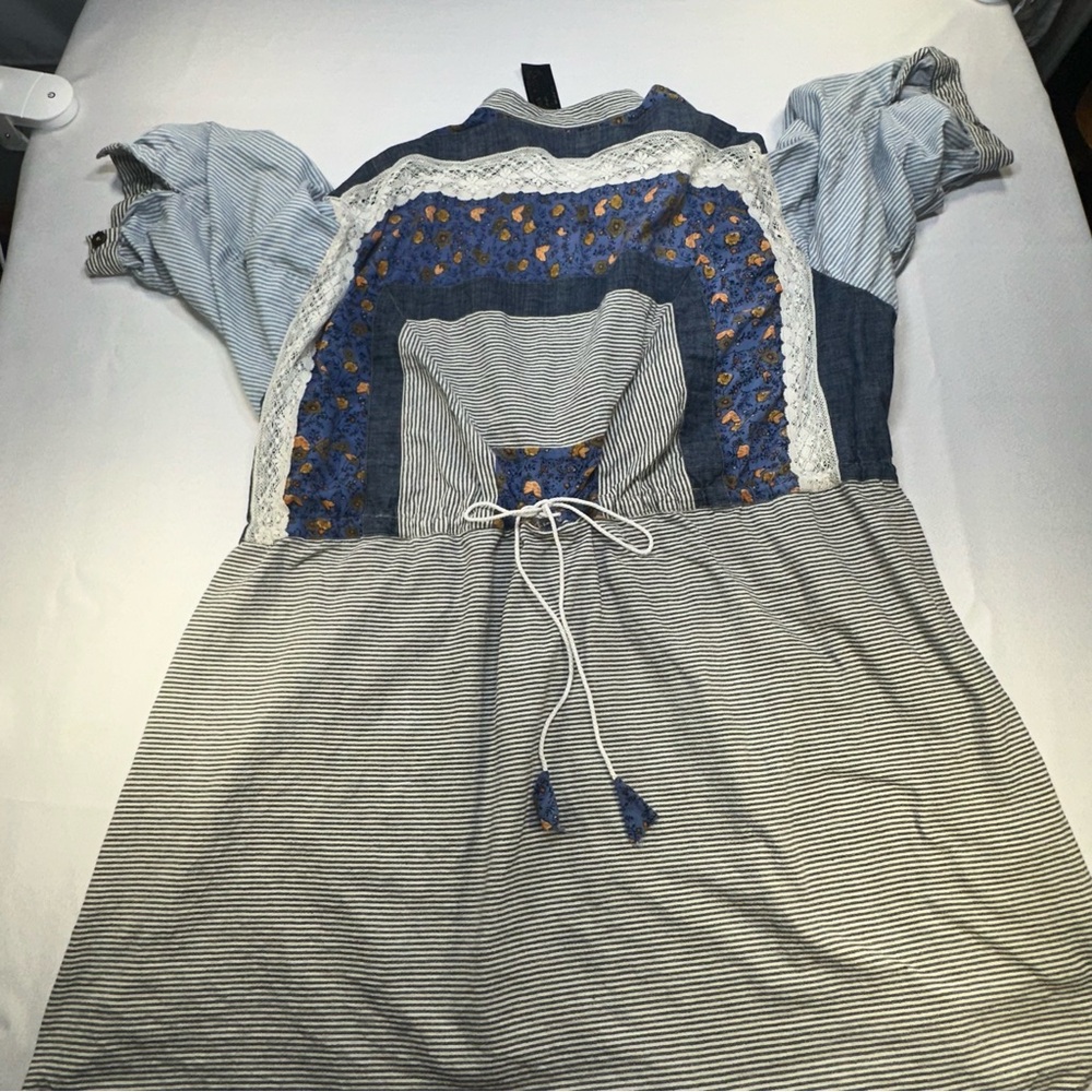 Free People New Romantics Mixed Media Boho Tunic Dress Blue Floral Lace Size Lg - Picture 9 of 12